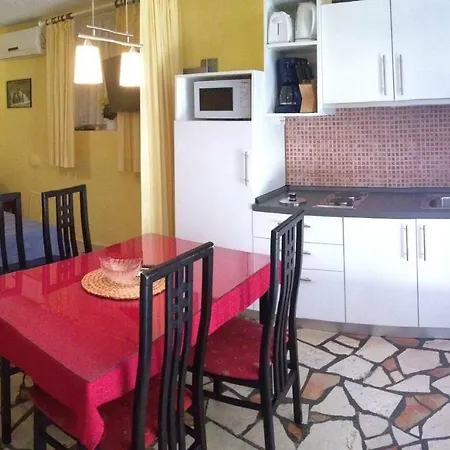 Haus Sonja Apartment